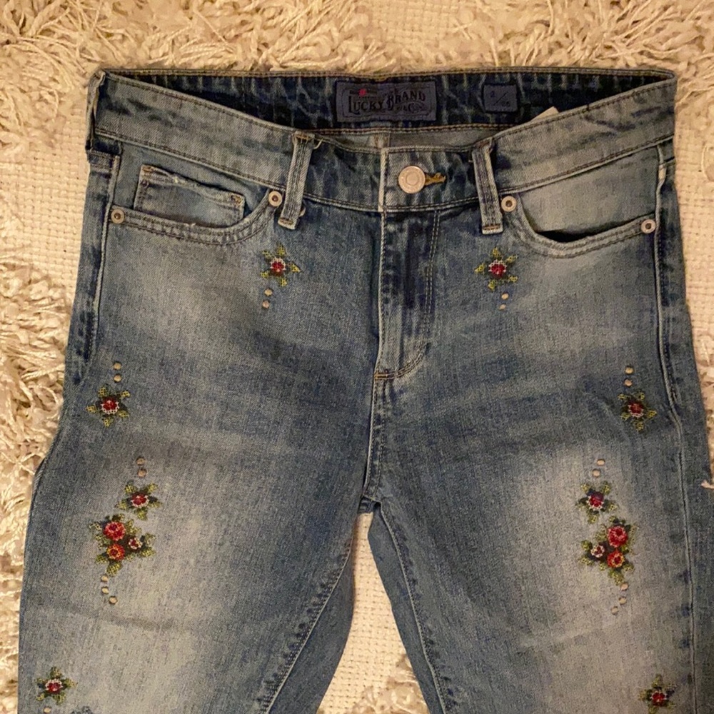 Lucky Brand Embroidered Raw Hem Jeans
